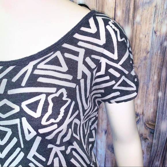 Sale 5 For $25 Fox Short Sleeve Top - Picture 4 of 6